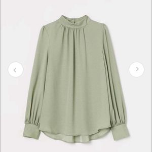 H&M Ttendy Green Wide Long Sleeve Blouse Top