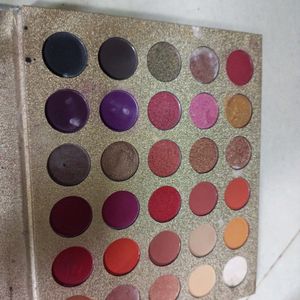 ucanbe Pretty all set eyeshadow palette