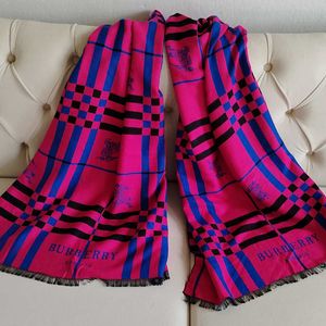 Burberry Warm Shawl / Stole