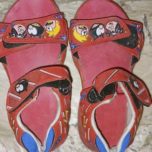 RED KIDS SANDALS