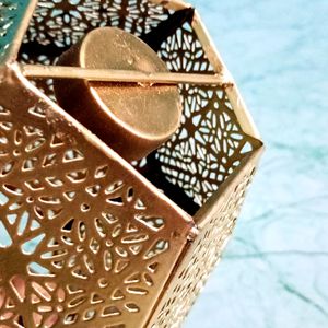 Marrocan Geometry Metal Wall Candle Stand Sell