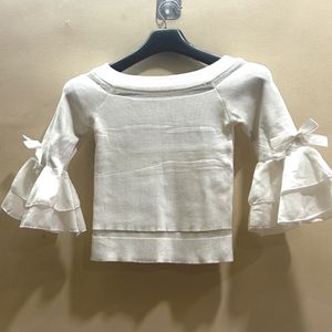 White Stylish Sleeve Crop Top