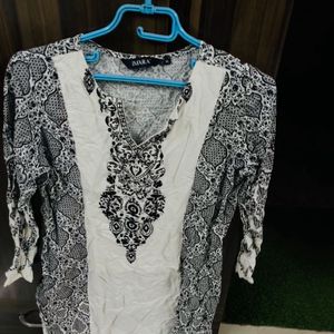 New Imaara Pakistani Long Beautiful Kurti