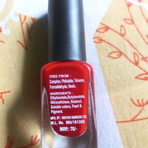 INSIGHT Red Nail Polish💅