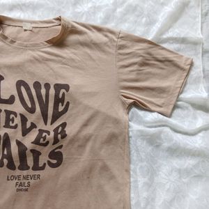 Love Never Fails Oversized Tshirt