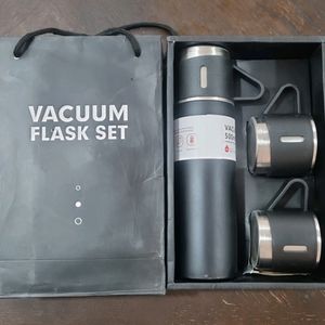 Stainless Steel Vacuum Insulated Water Flask Black