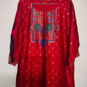 Red Kurta