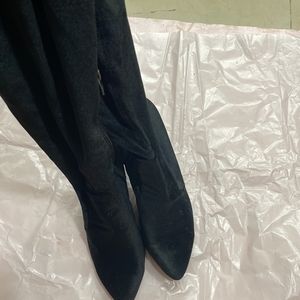 Knee Rise Boots Velvet