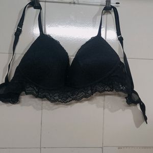 H&M , 38C, Black Bra