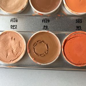 PAC  Airsmooth Concealer