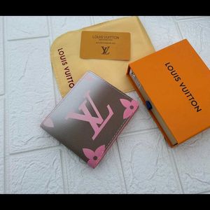 LV MENS PREMIUM WALLET WITH BOX