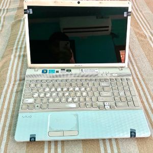 Sony Vaio Laptop ( Fix Price )