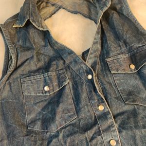 Sleeveless Branded Denim Shirt