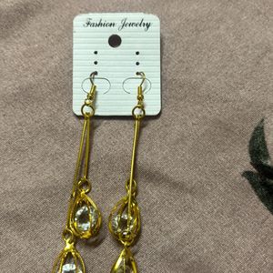 Freebies Golden Hanging Earrings