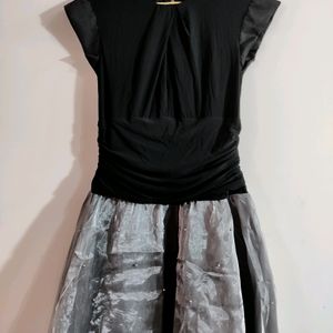 Women  Black And Grey Dress | Bust 36 | Waist 34 |