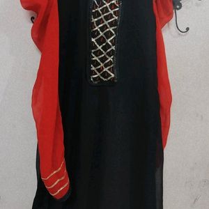 Kurti And Dupatta Set Very Good Looking......