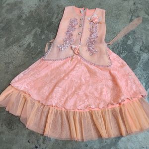 Girl's Dress