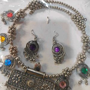 Beautiful Jwellery Set & One Pair Jhumka