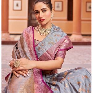 Kanjivaram Silk Blend Saree