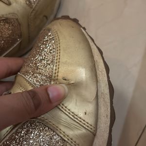 Gold Tresmode Sneakers Partywear