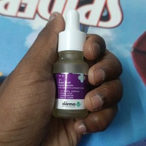 The Derma Co Face Serum