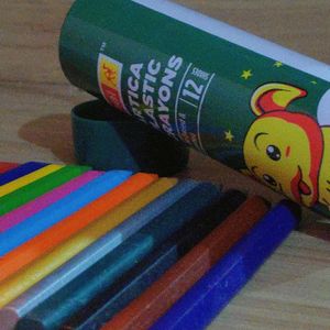 Artica Plactic Crayons