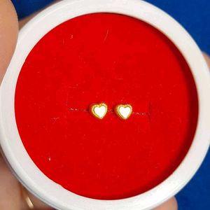 Beautiful New Heart Shape Studs