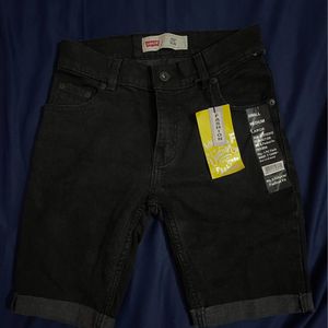 Unisex Levi’s Short Waist Size 28