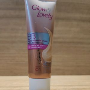 Glow & Lovely BB multi-vitamin cream with foundati