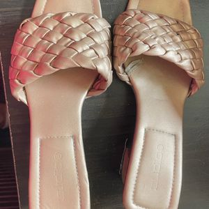 Zudio Sandal