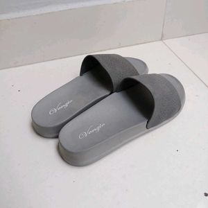 New Women's Comfortable Trendy Slide Size-5