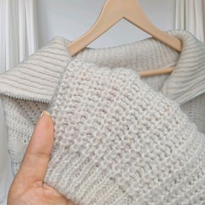 Pound Cable Zipup Knit Sweater