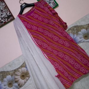 Bandheej Kurti Set With Tasle Duppta