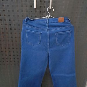 Mid Waist Jeans