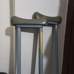 Crutches (Baisakhi) Adjustable Height, New Pair