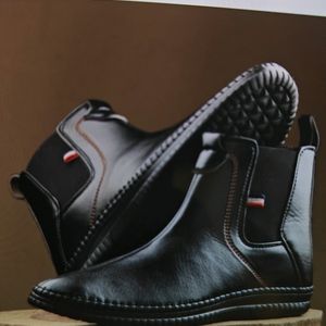 Black Boot Synthetic