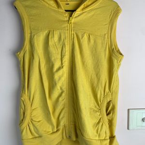 Max Yellow Half Jacket