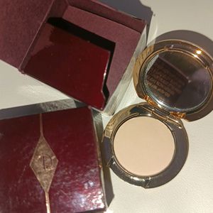 Charlotte Tilbury Compact