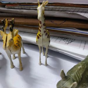 Used Plastic Wild Animals For Kids