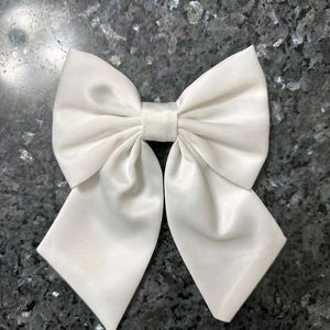 Soft Girl Bow Clip