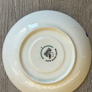 Handpainted ceramic plate for wall hanging