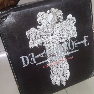 Death Note Manga 1-13 Complete Box Set