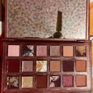 Huda Beauty Naughty Nude Eyeshadow Palette