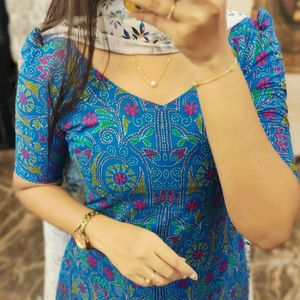 Blue cotton kurti with dupatta