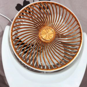 USB Table Fan