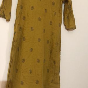 Avaasa Kurta