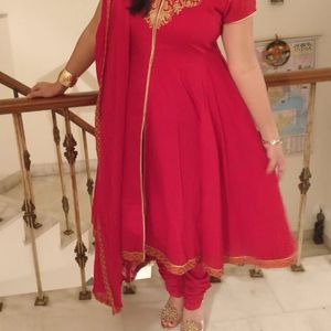 Red Kurta With Dupatta