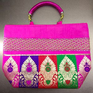 Hand Bag (Purse)