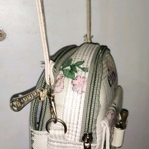 Sling Bag