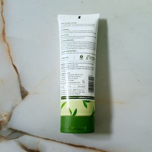 Plum Green Tea Face Wash